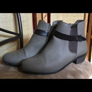 Women’s Ankle Boots, Falls Creek, size 8.5